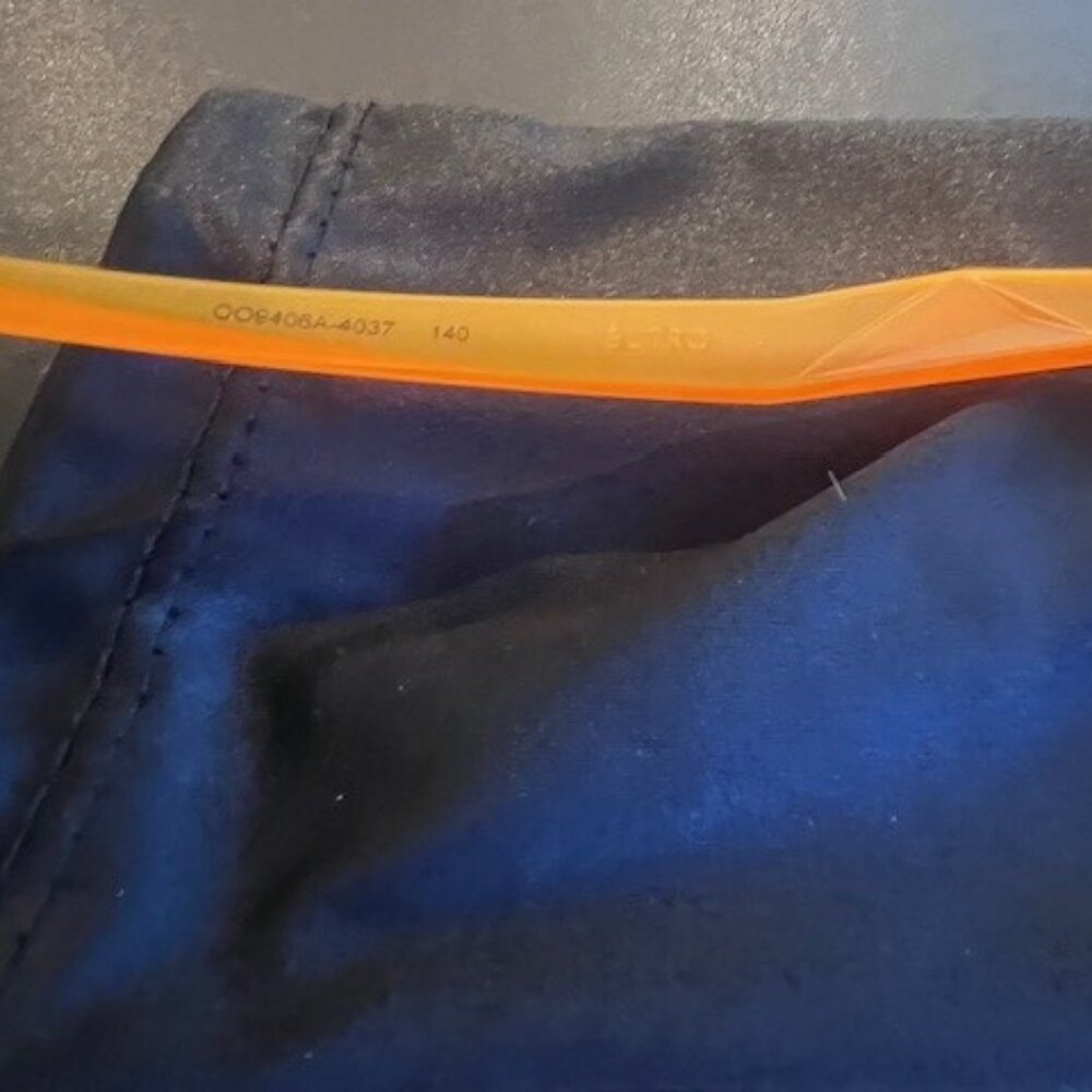 NWOT Oakley Sutro Latitude Collection - Picture 6 of 7